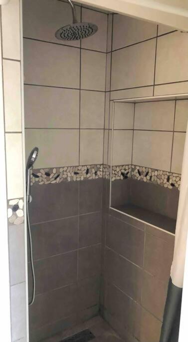 Le Dindouleto Apartment Peynier Екстериор снимка